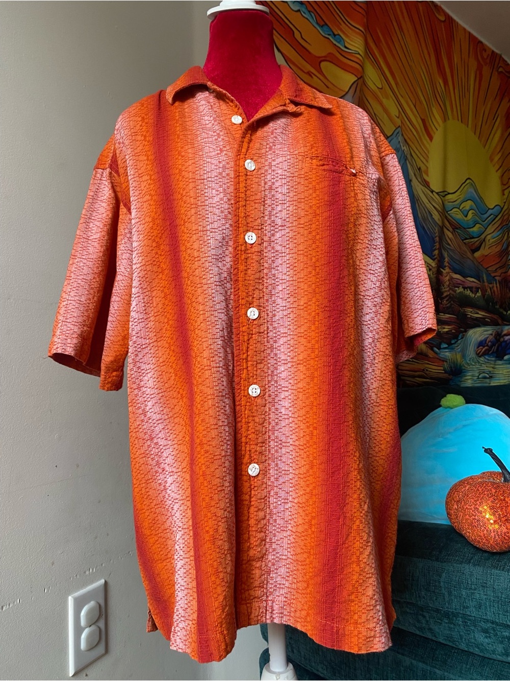 2000’s Relaxed Short-Sleeve Button-Down Shirt in Burnt Orange